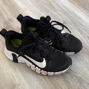 Nike metco free